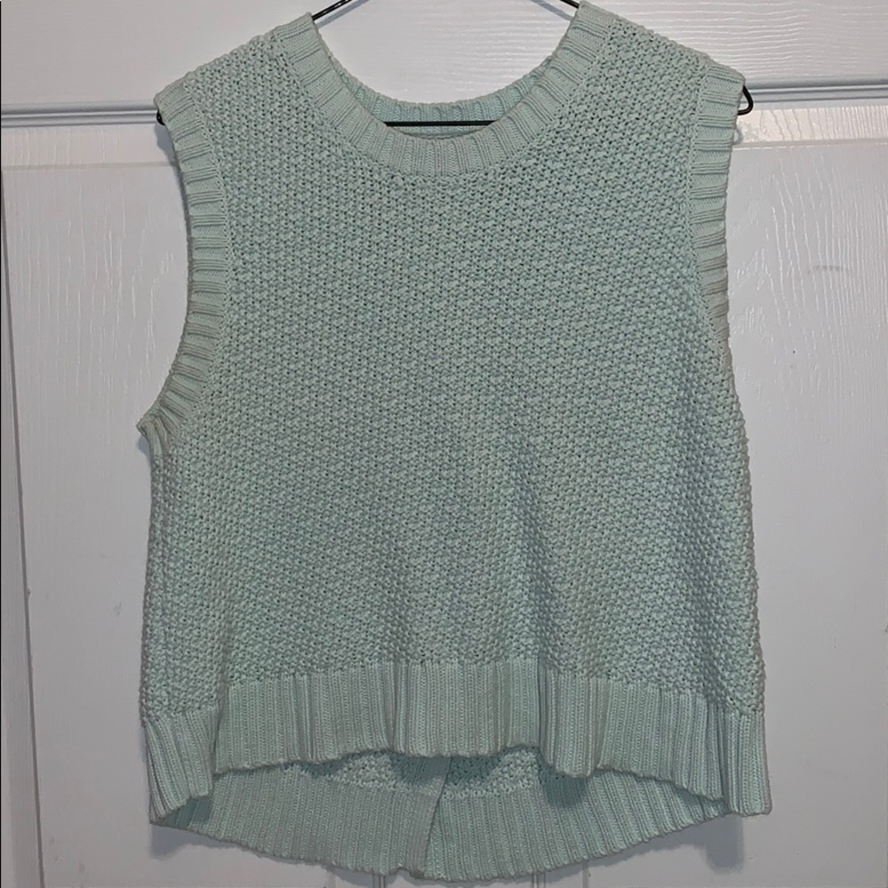Banana Republic Sleeveless sweater